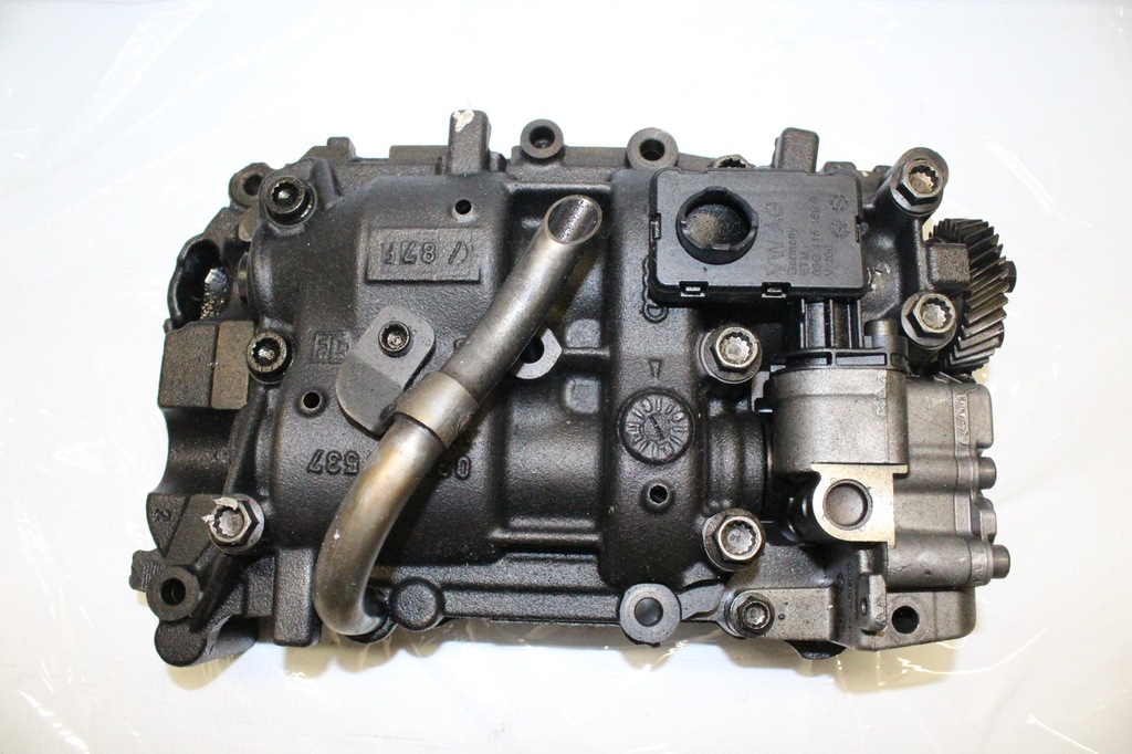 AUDI VW POMPA OLEJU 03L103537 03L115105G 2 0TDI 7568756524