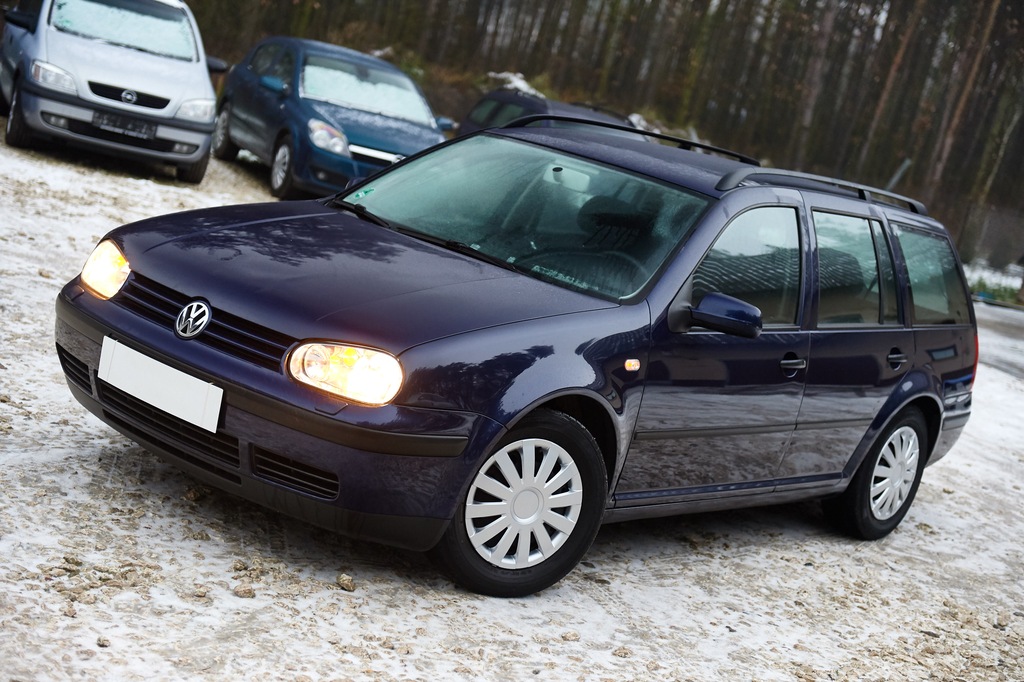 VW GOLF IV KOMBI 1 6 PB 105KM 5 DRZWI CLIMATRONIK 7101925346