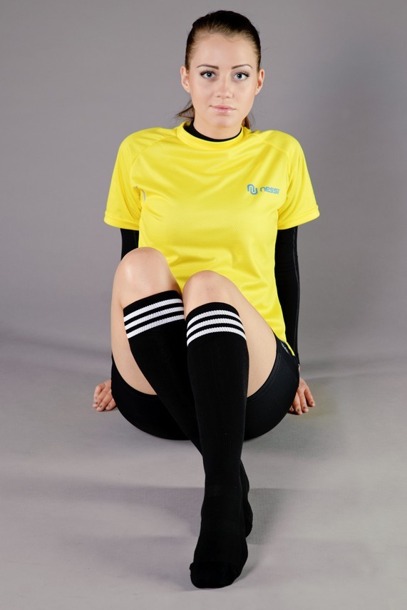 PODKOLANÓWKI SPORTOWE NESSI OLD SCHOOL PASKI 35-37 Kod producenta P-KOLORY