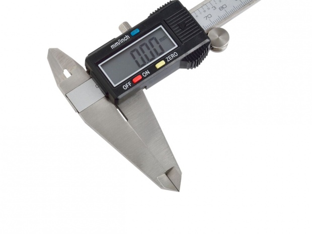 DOKŁADNA SUWMIARKA ELEKTRONICZNA 300mm 0.01mm GEKO Rodzaj elektroniczna