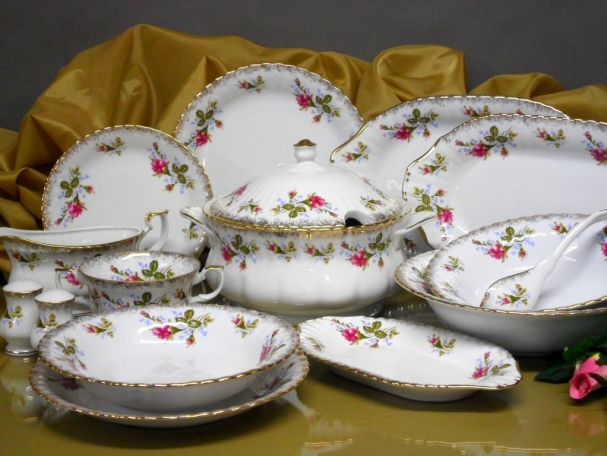 001 TALERZ PŁYTKI 19 IWONA CHODZIEŻ MALCER ZŁOTO Liczba sztuk 1 szt.