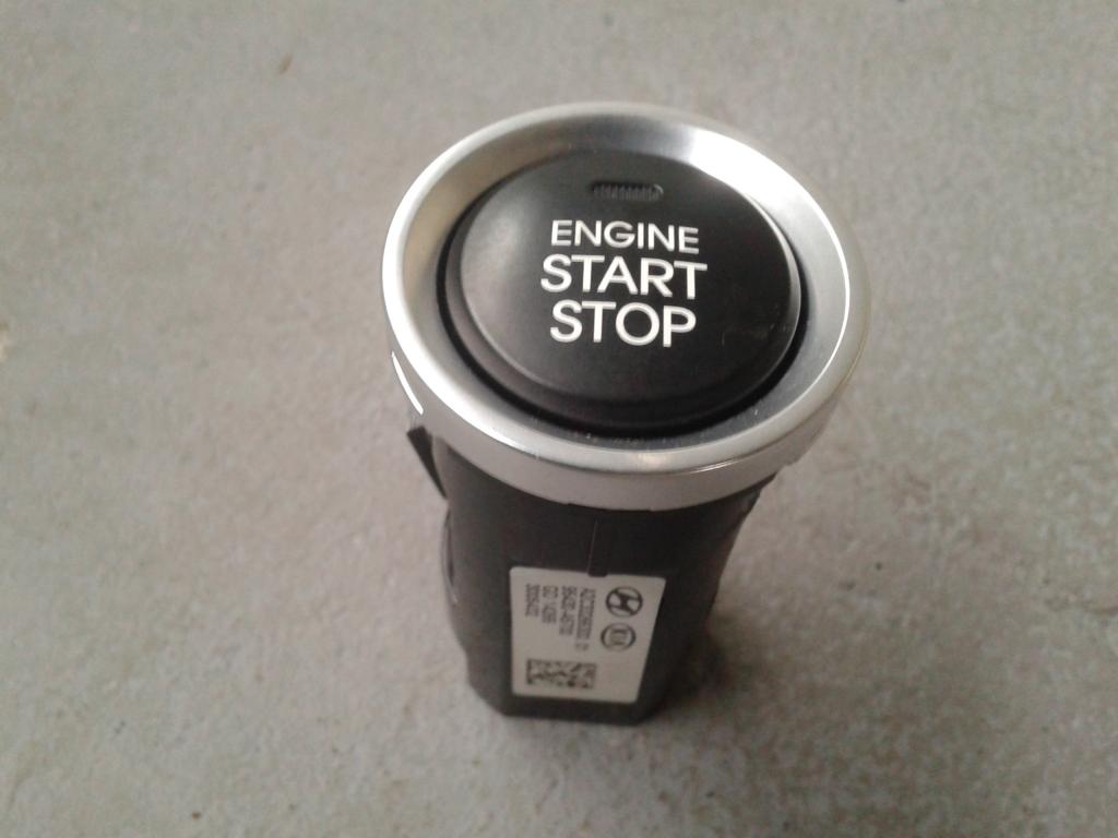HYUNDAI I30 II 2012-16R PRZYCISK START STOP