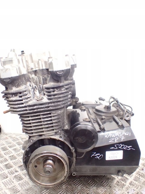 Silnik słupek GWARANCJA Kawasaki ZR-7