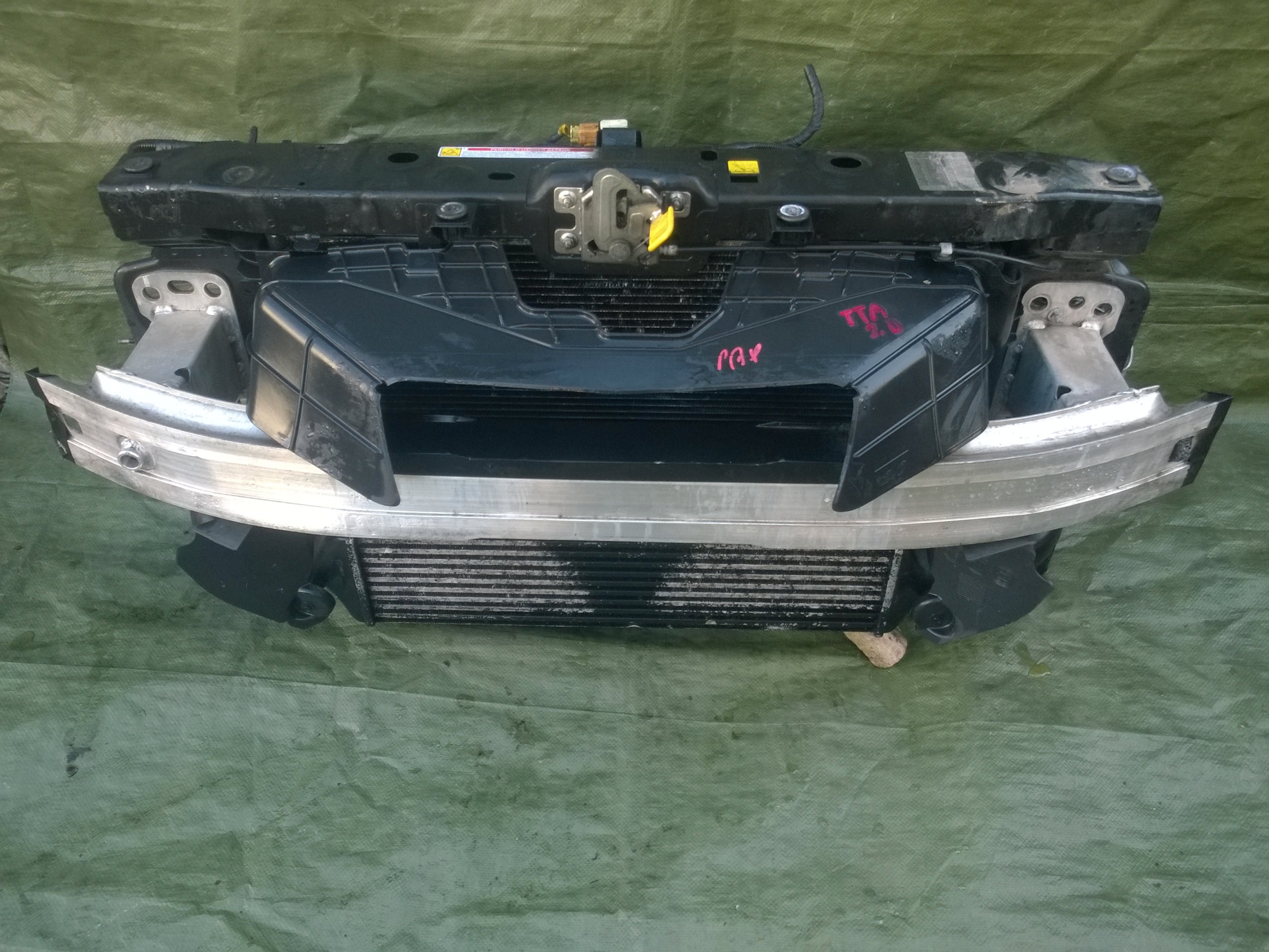 Giulietta pas przedni chlodnice 2 0 multijet kompl