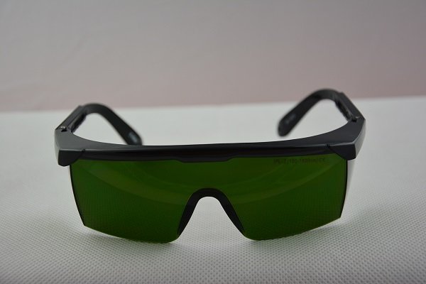 

Okulary Ochronne dla Operatora Laser Ipl Kosmetyka