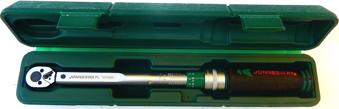 KLUCZ DYNAMOMETRYCZNY 3 8 4 5 30Nm JONNESWAY CERT