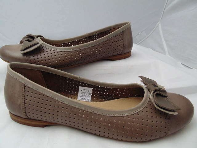 Krisbal 171 l balerínky Polské cappuccino 38 Kůže