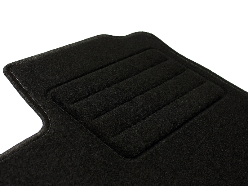 Peugeot 108 2014- DYWANIKI BASIC CARMAT Producent Texer