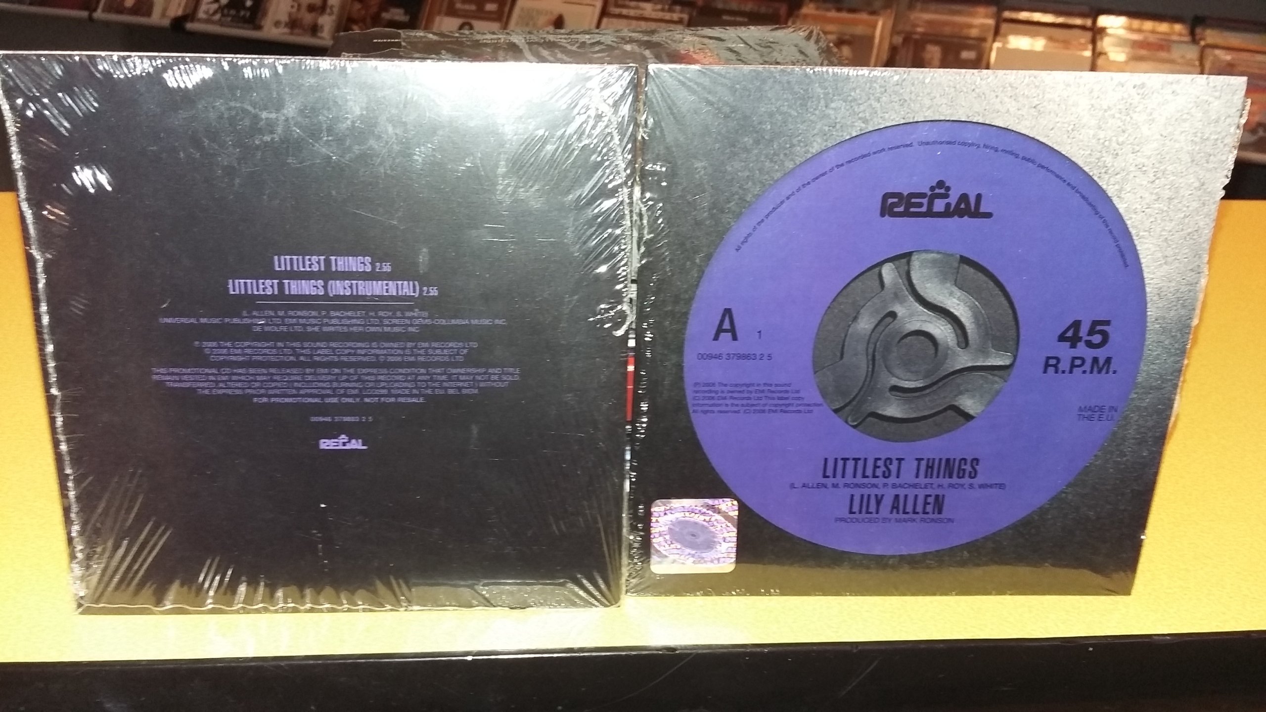 Lily Allen Littlest Things Singiel