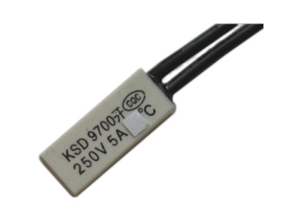

Wyłącznik termiczny 40'C 5A/250V zamknięty /1062