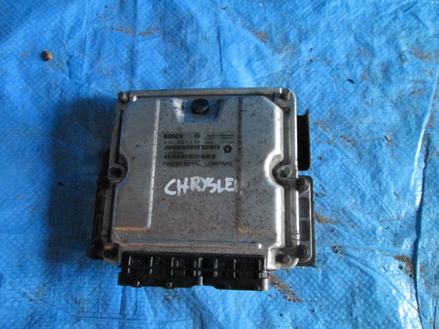 KOMPUTER CHRYSLER VOYAGER III IV 01-07 0281010814