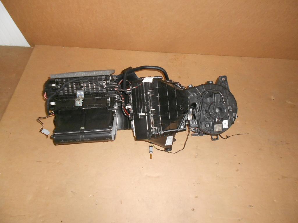 VW TOUAREG 7P НАГРІВАЧ 7P1820005L