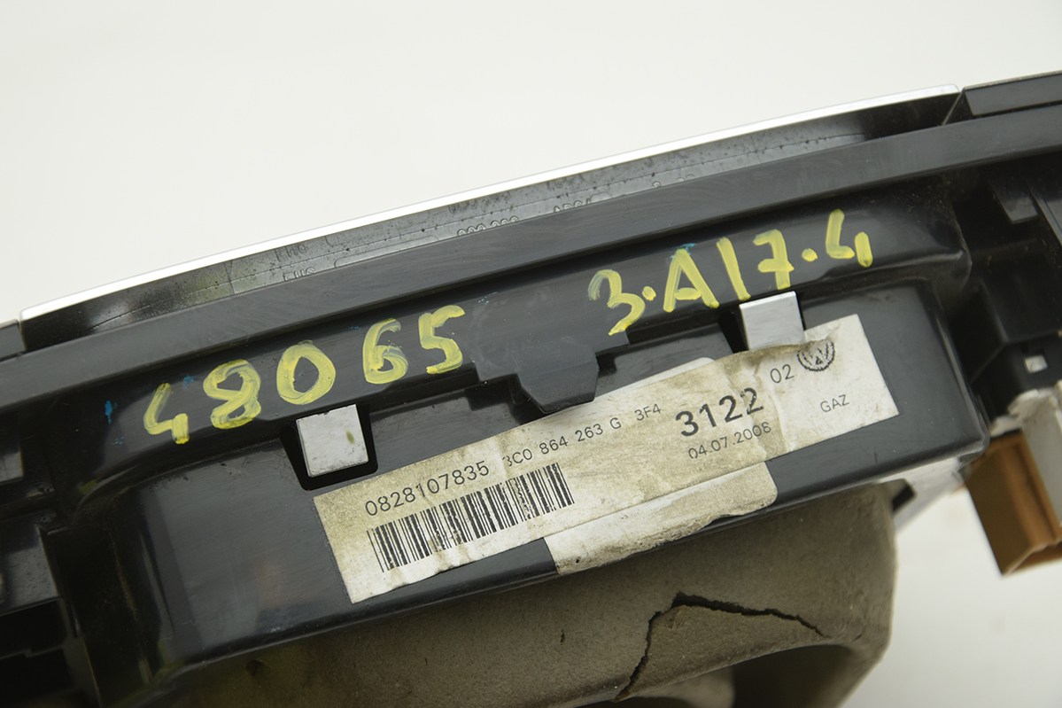 LEWAREK GALKA ZMIANY BIEGOW VW 3C0864263 Car type Passenger cars