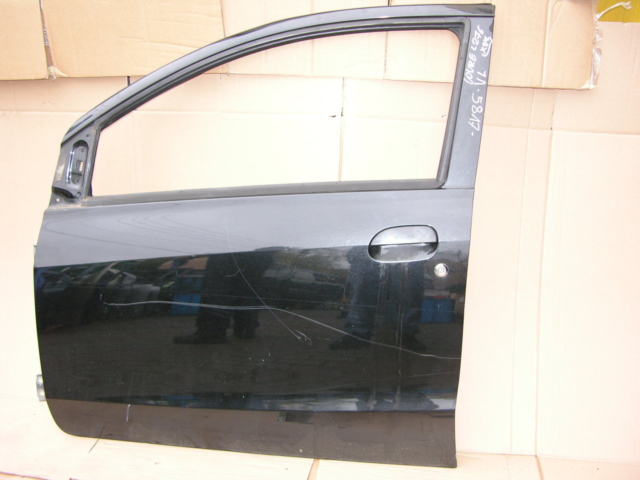 ДАЙХАТСУ КУОРЕ L276 08- ДВЕРИ СПЕРЕДИ СЛЕВА ПЕРЕД