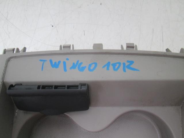 RAMKA OSŁONA ZMIANY BIEGÓW RENAULT TWINGO II Producent części Renault OE