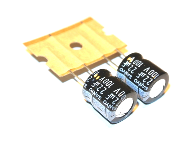 

22uF 100V Sanyo kondensator elektrolit [4szt] #M4H
