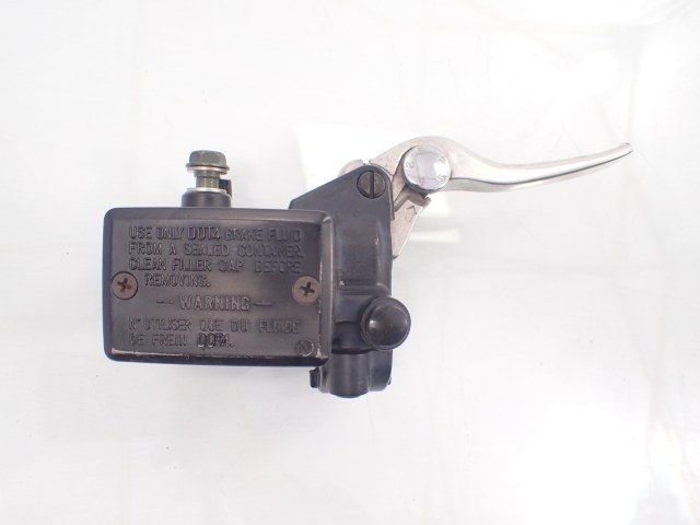 Главный тормозной цилиндр передний Kawasaki ER-6 05-08