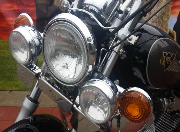 90090 - СВЕТОВЫЕ ПАНЕЛИ + ЛАМПЫ + СВЕТОДИОДНЫЕ ЛАМПЫ YAMAHA VIRAGO 250