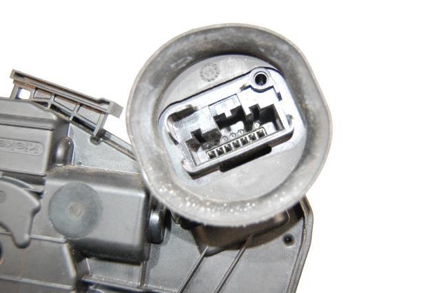 ZAMEK DRZWI PRAWY TYL VW GOLF VI JETTA 5K4839016M Car type Passenger cars