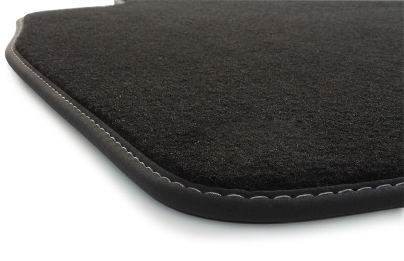 Opel Astra III H 2004-2014 DYWANIKI PREMIUM CARMAT Numer katalogowy producenta 5512339566