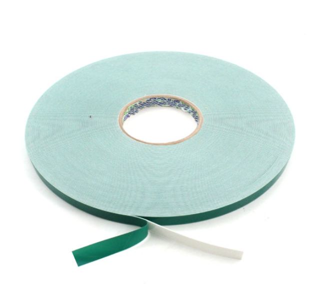 TAŚMA DWUSTRONNA PIANKOWA MOCNA 6MM X50MB DO ROLET