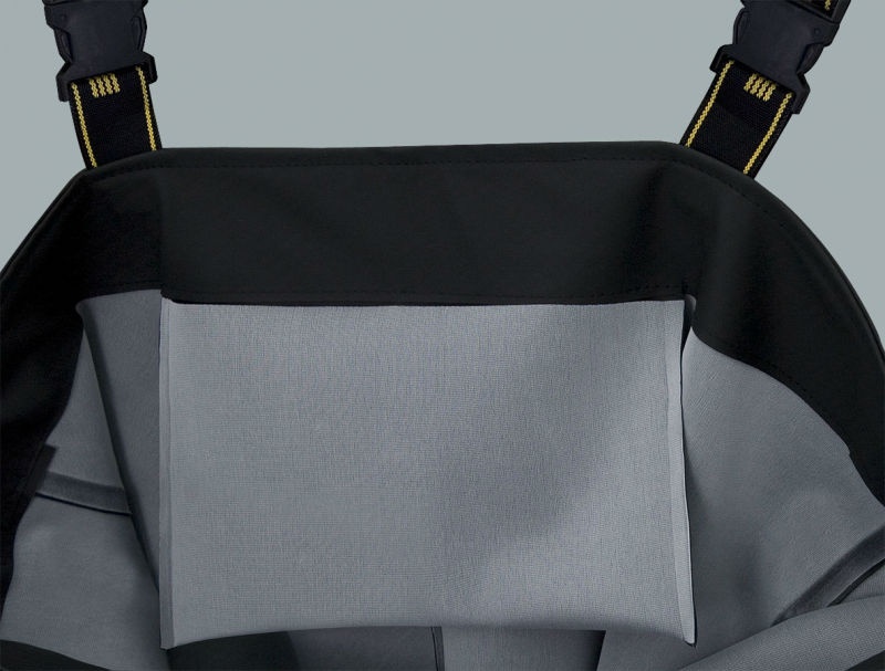 SPODNIOBUTY WODERY WĘDKARSKIE Polskie Pros r 40 Kolor dominujący zielony