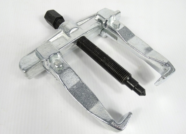 ŚCIĄGACZ DO ŁOŻYSK 2-RAMIENNY 150mm PIAST EAN (GTIN) 5901477169519