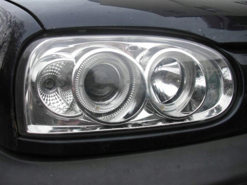 Ангельские глазки LED на Volkswagen Golf 4