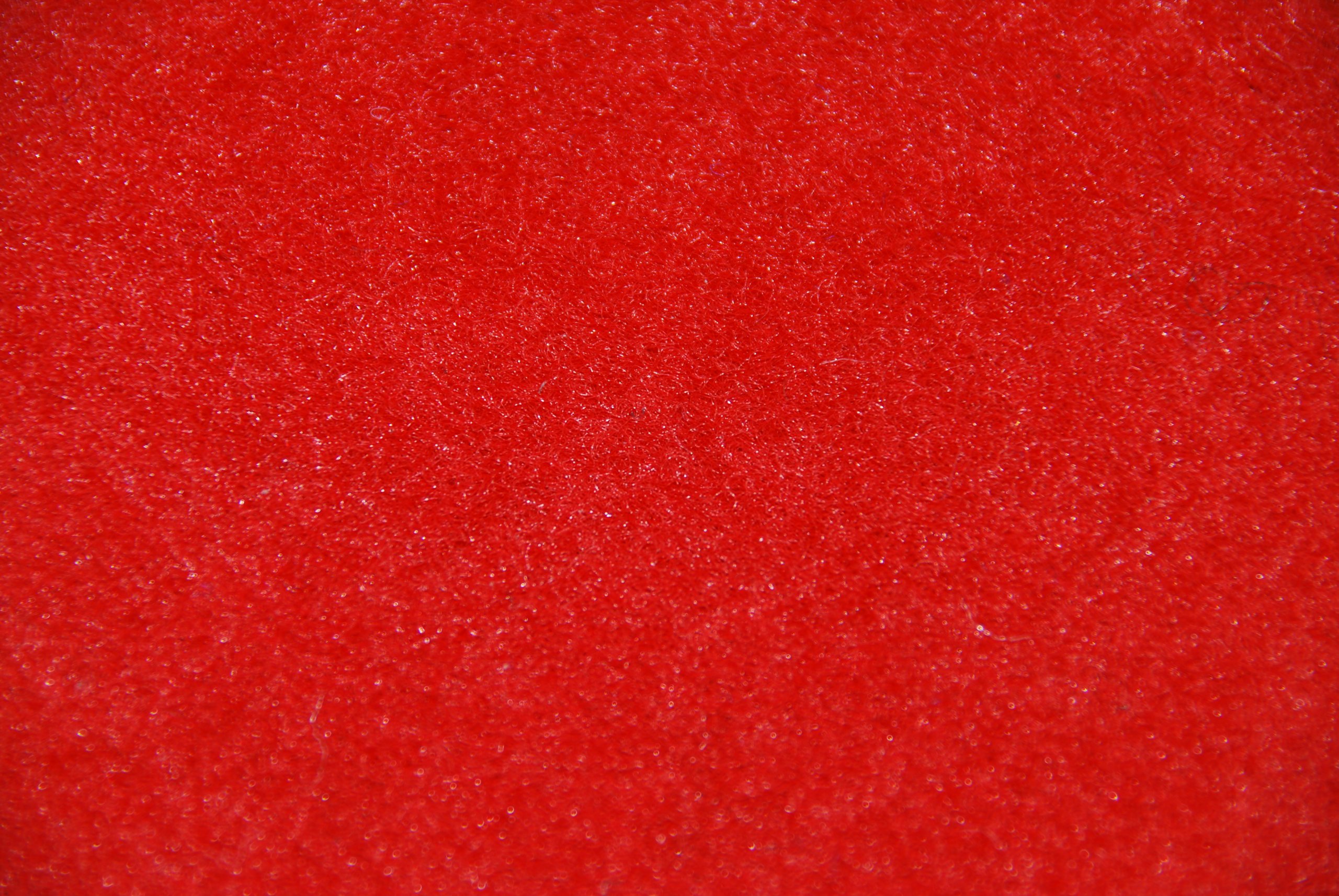 Rosso красный
