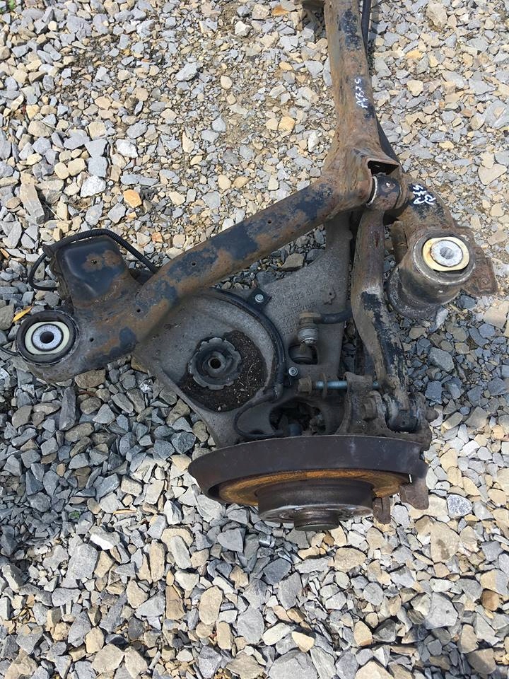 zawieszenie belka tył Audi A4 B7 2.0 tdi Sedan Producent części Audi OE