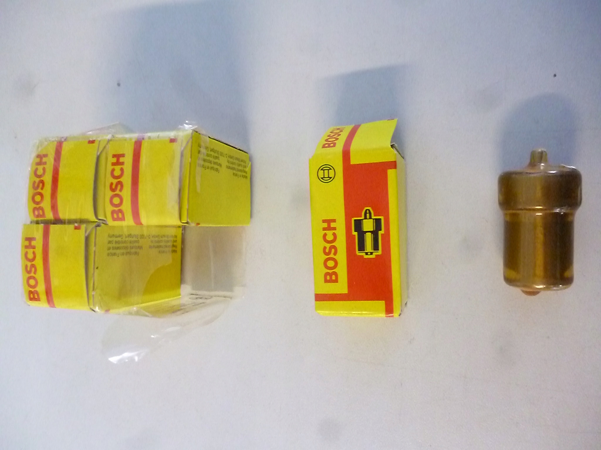 0434250107 0434250018 - НАКОНЕЧНИК ВПРИСКУВАННЯ DN4SD249 VW LT PERKINS HANOMAG