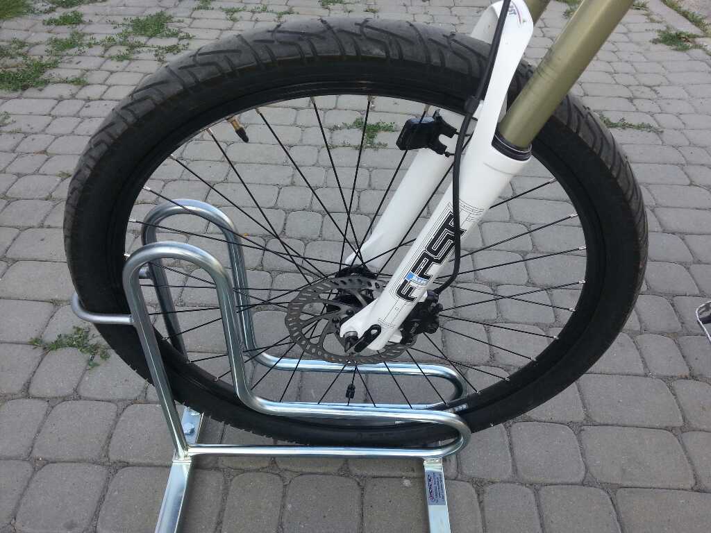 STOJAK NA ROWERY ROWER RAD 10 OCYNK ROWEROWE HIT Model RAD