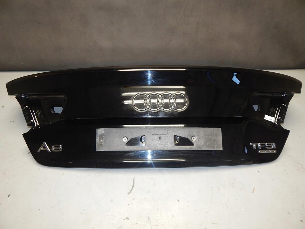 AUDI A8 D4 KLAPA BAGAŻNIKA LY9B 4H0827446B Typ samochodu Samochody osobowe