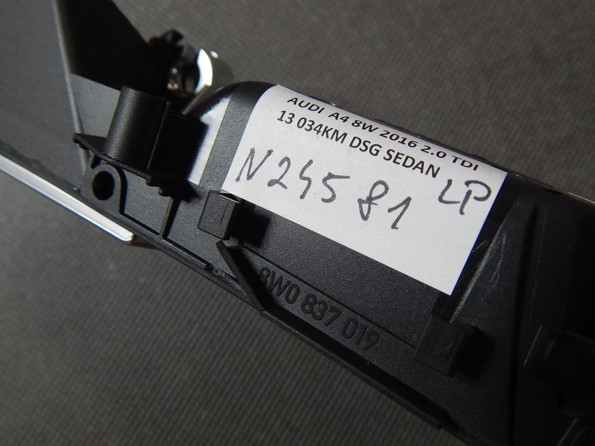 Audi A4 B9 ручка двери внутренняя 8W0837019