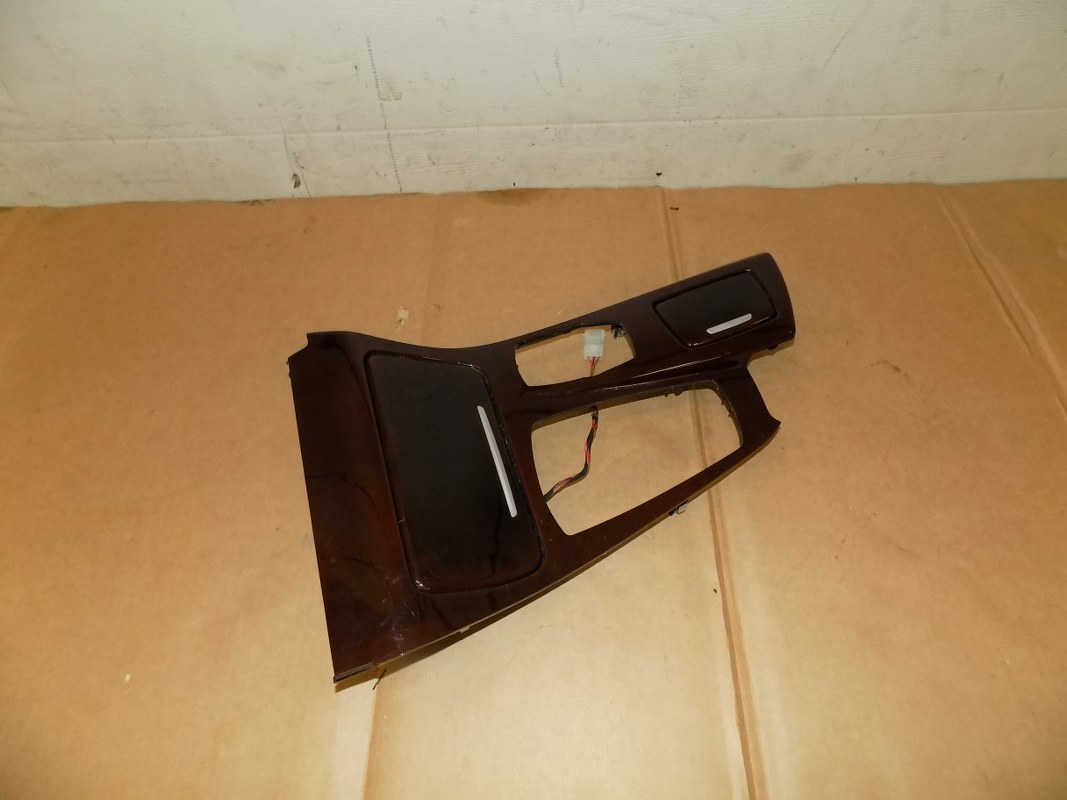 BMW F10 F11 Декоративная рамка консольный туннель