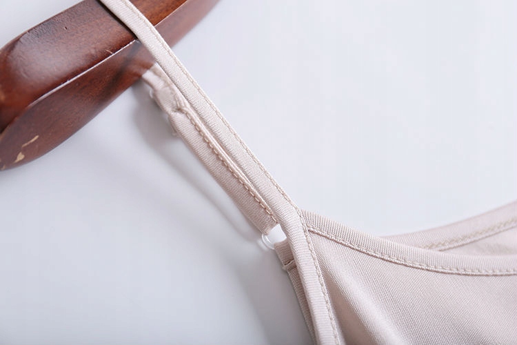 JEDWABNY TOP PODKOSZULKA 100% JEDWAB CIELISTY L Materiał dominujący jedwab