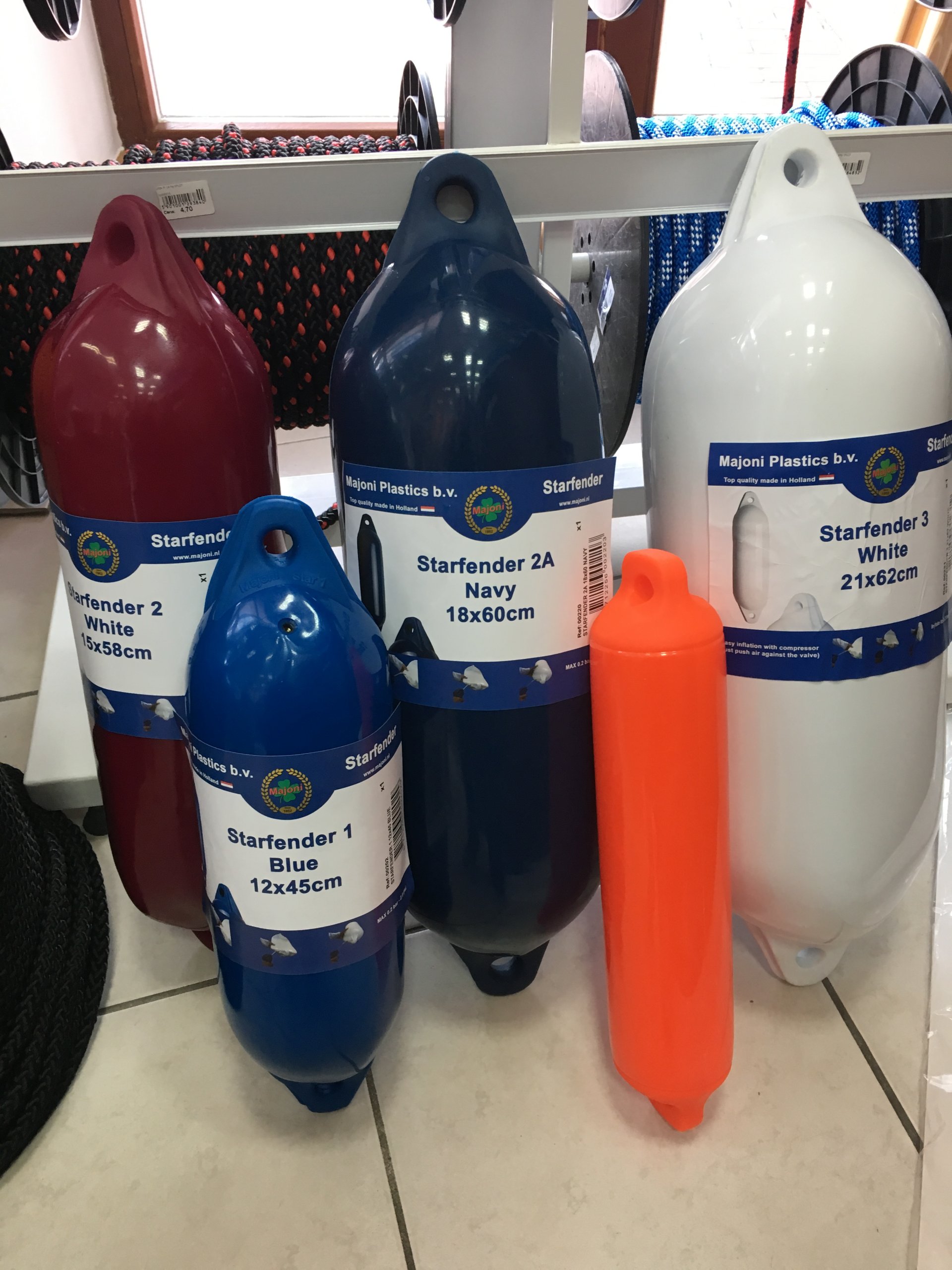 4 - Резиновый 24X70CM МАЙОНИ бордовый