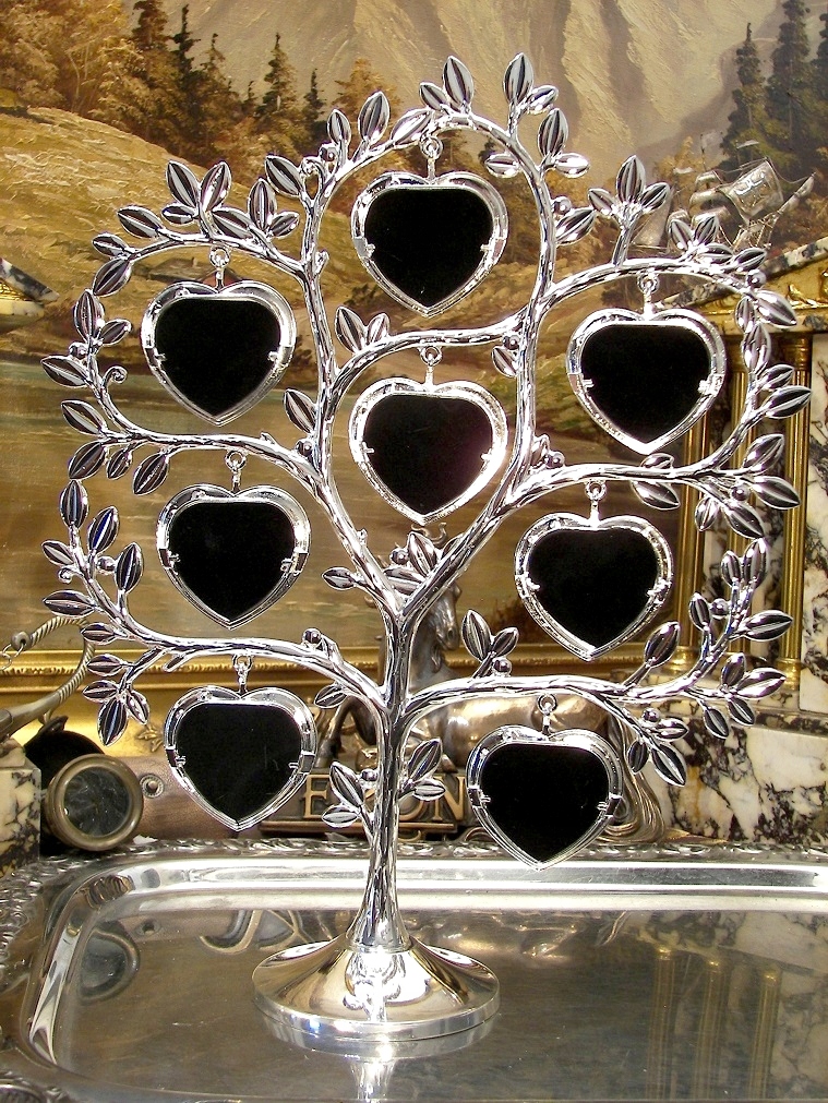 DRZEWKO KRYSZTAŁOWE SERDUSZKA RAMKI ZDJĘCIA GRAWER Szerokość produktu 24 cm