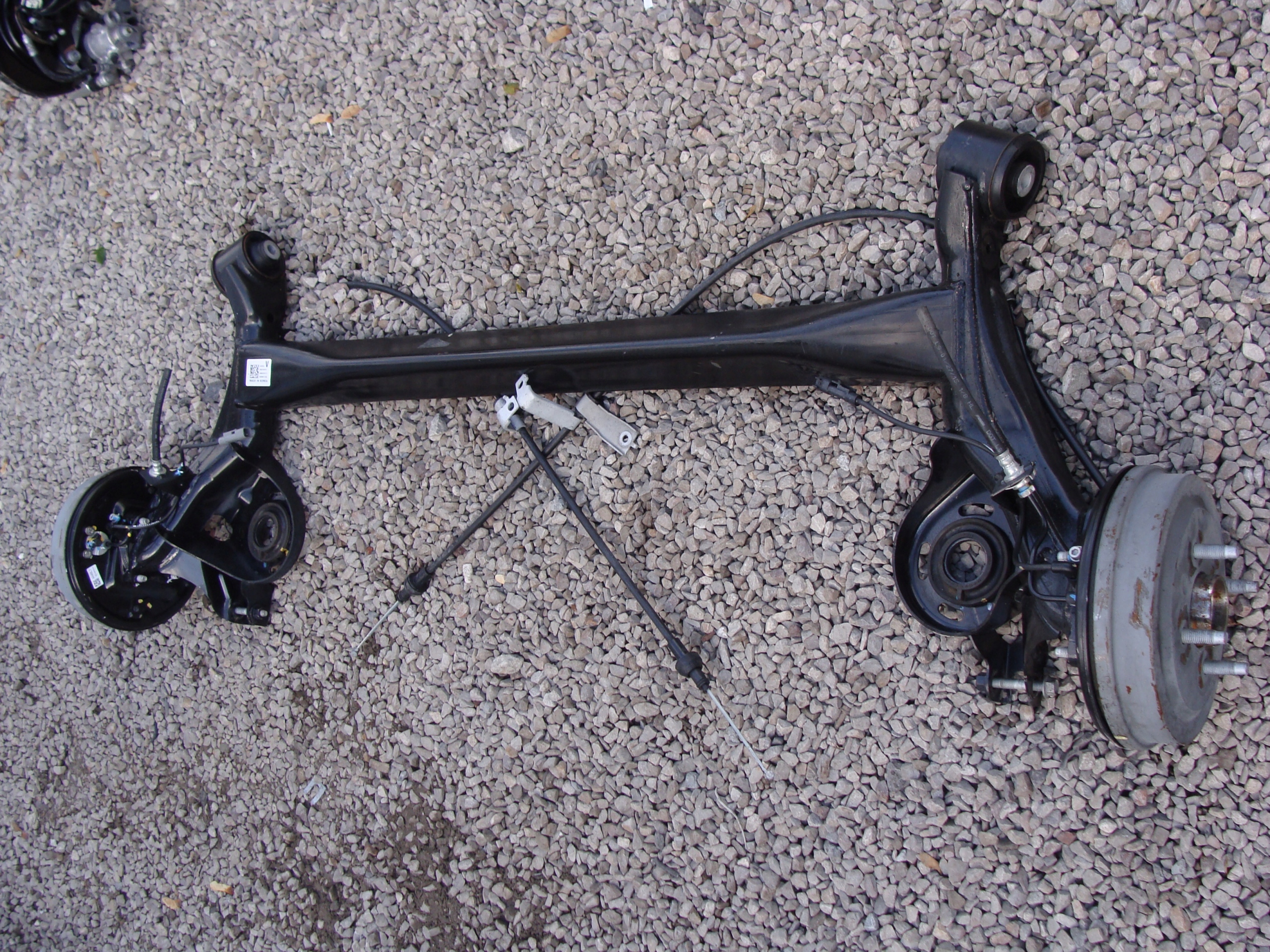 BELKA OŚ TYLNA OPEL KARL 2016r 95374372 !