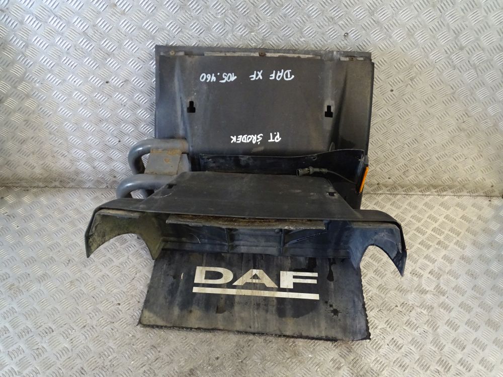 DAF XF 105 NADKOLE PRAWA TYŁ ŚRODEK OŚ PODWIESZANA
