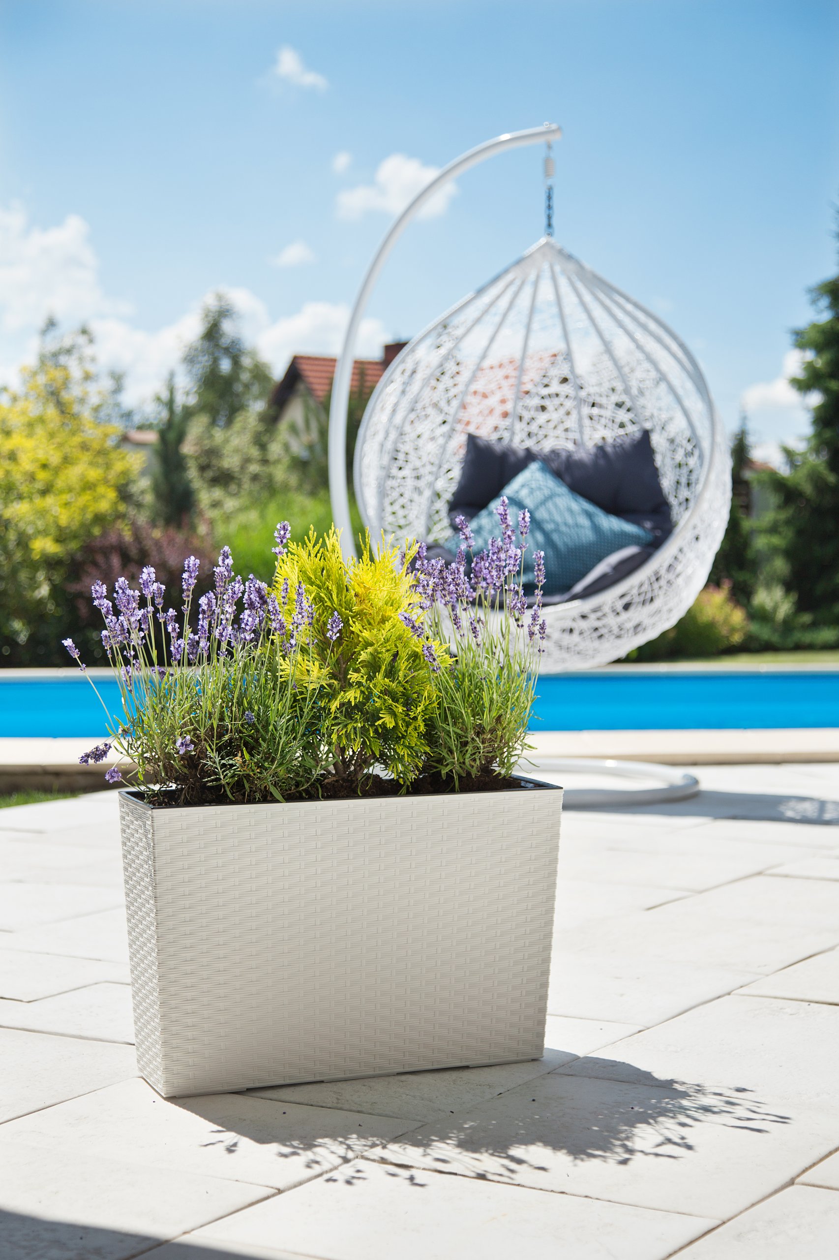 KWIETNIK WERBENA RATTAN 19x56 h36,5 WKŁAD CZARNA Długość 56 cm