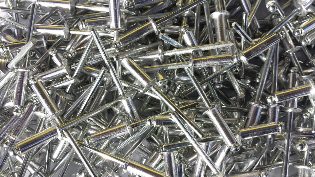 

Nity Aluminiowe Zrywalne 3x10mm 0,25kg. 242szt.