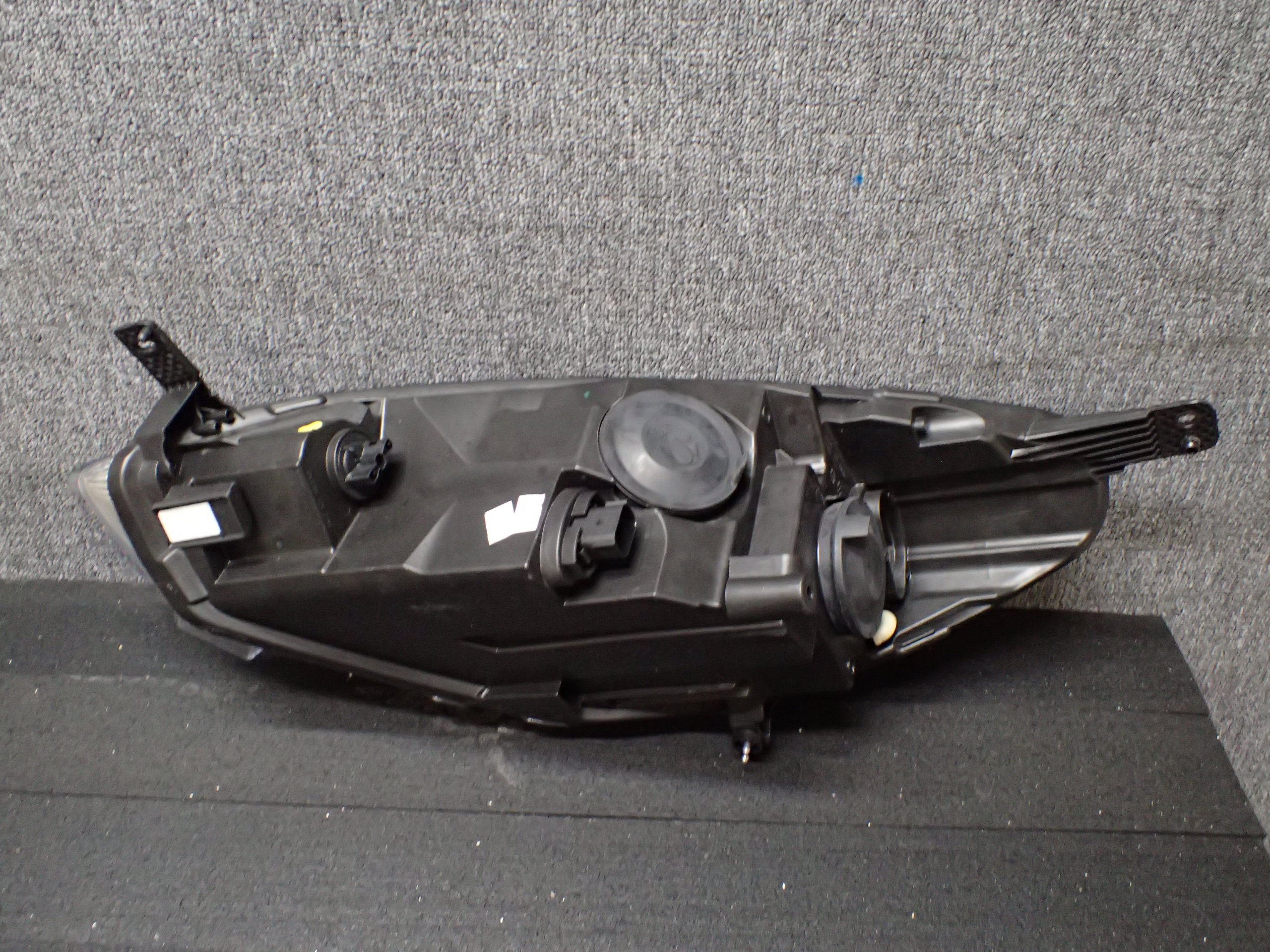 LIGHT FRONT RIGHT FORD FIESTA MK8