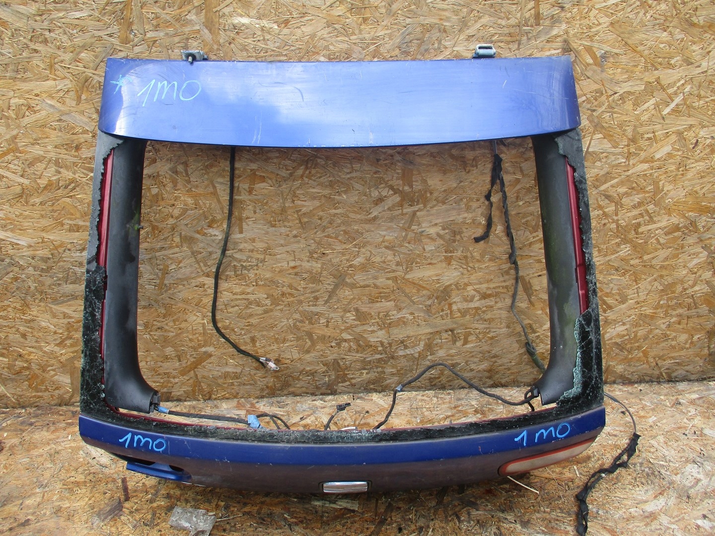 HECKKLAPPE SEAT TOLEDO 1M0