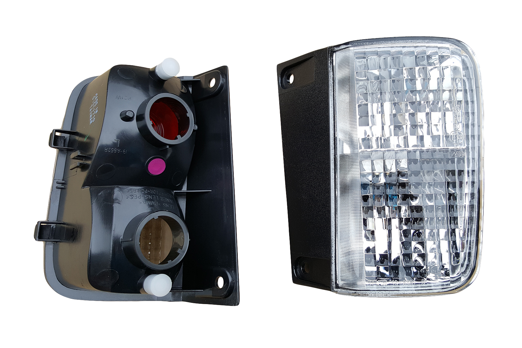 Zdjęcie AWparts LAMPA PRAWA TYLNA BIAŁA PRIMASTAR TRAFIC VIVARO 07