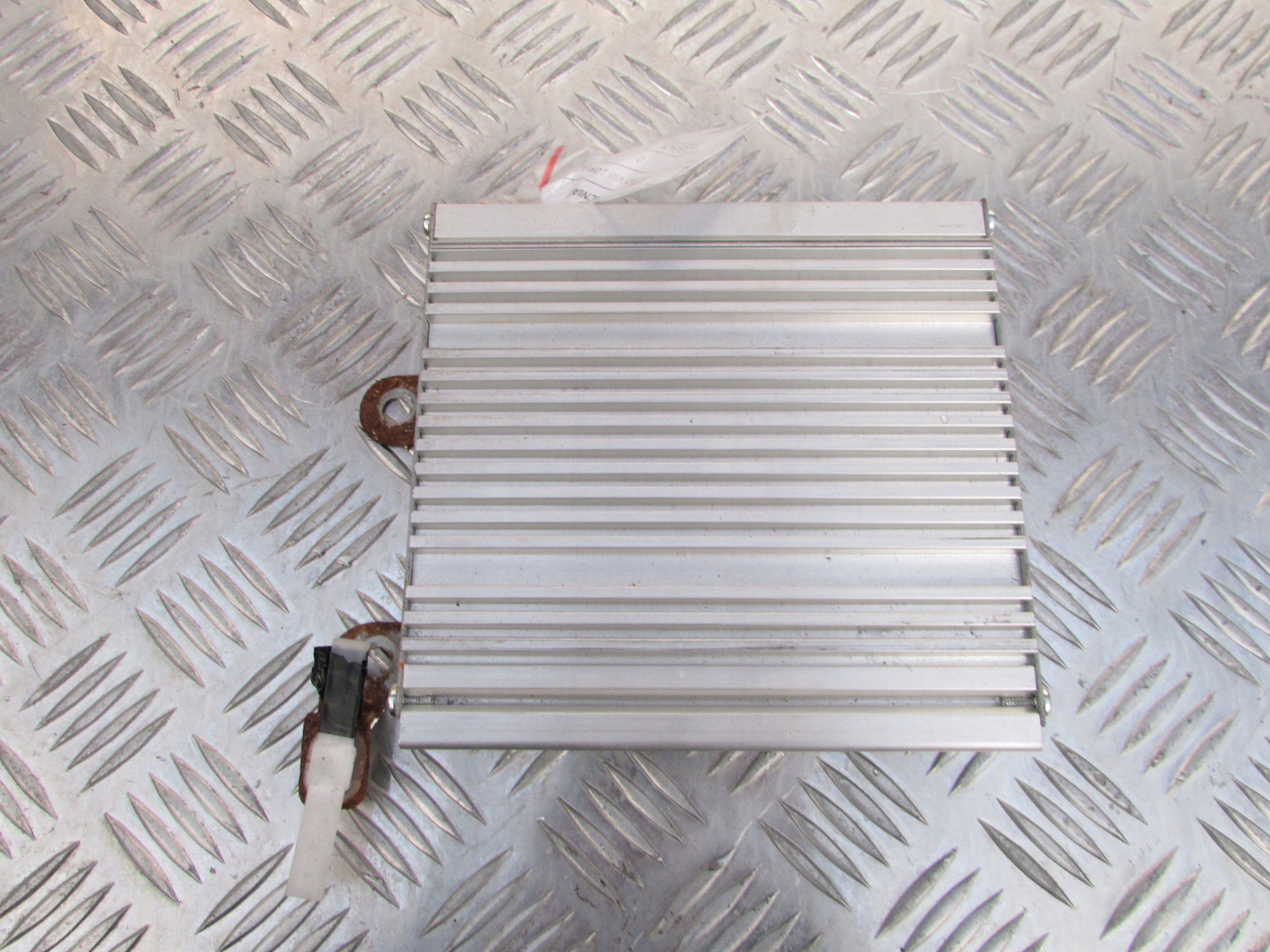 усилитель хонда аккорд 8. хонда аккорд 8 усилитель звука. усилитель 39186-tl0-g012. усилитель хонда аккорд 8. усилитель хонда аккорд 8.