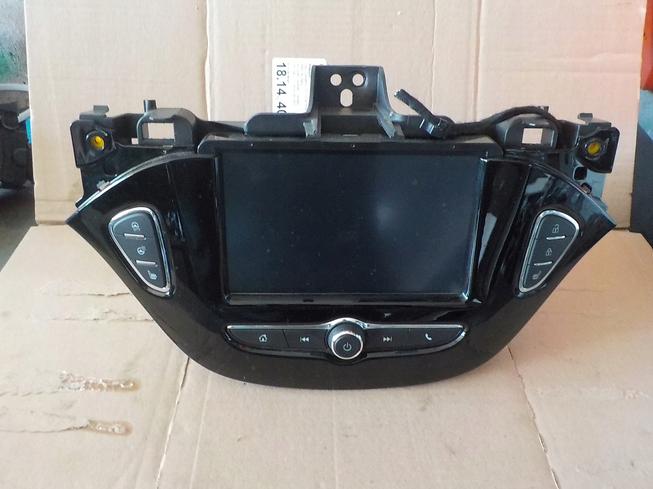 OPEL CORSA E RADIO DOTYK DYZY LCD 2016
