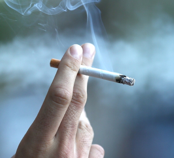 KRATKA WENTYLACYJNA AUTOAKTYWNA FI125 - KOLOR BIAŁY Materiał PCV