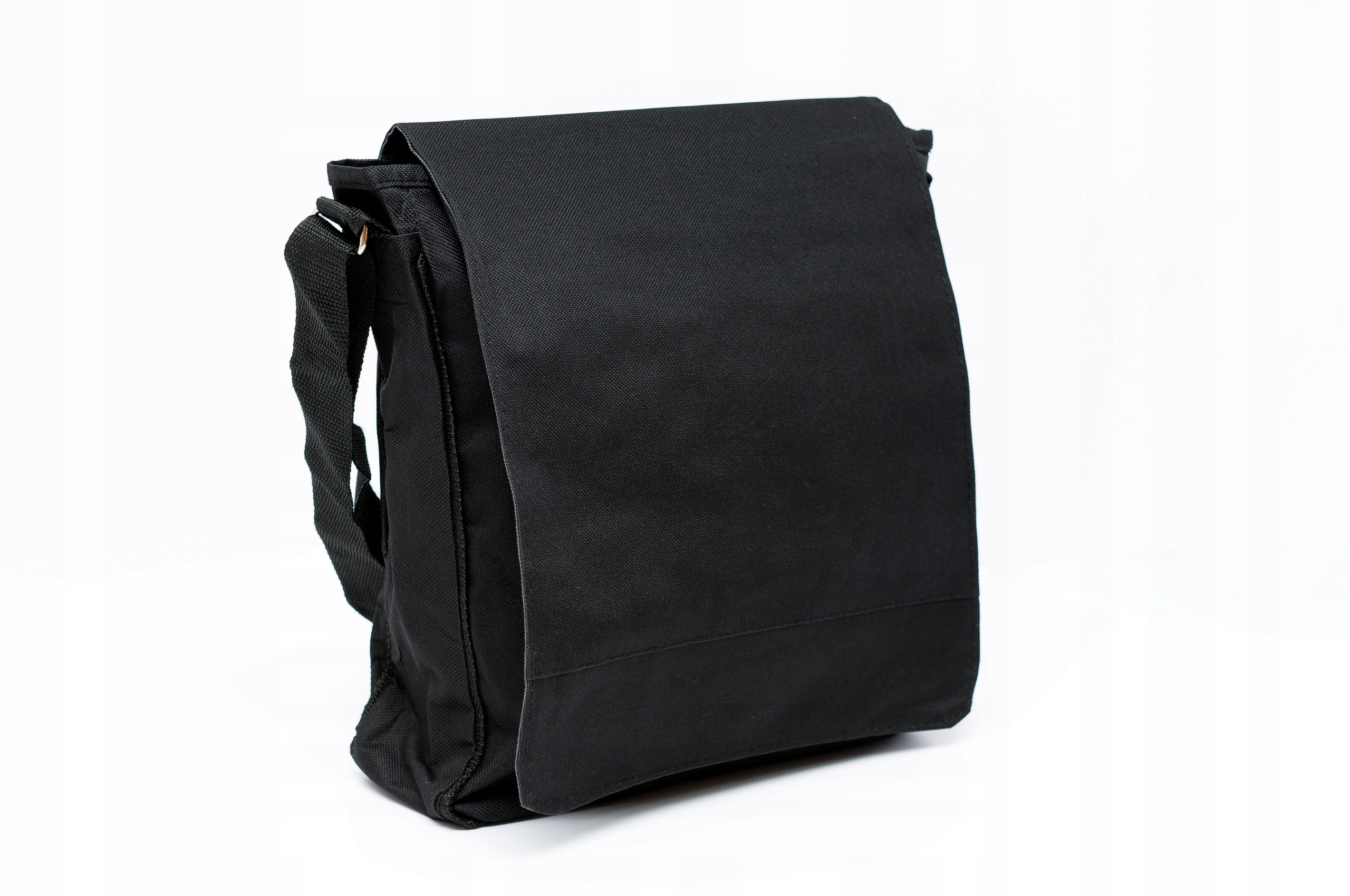 Черная мужская сумка с клапаном для изучения