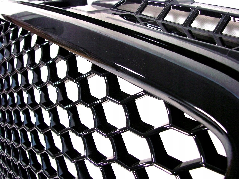 Grill atrapa Audi A3 8P 05-08 RS look black plaster miodu czarny połysk Waga produktu z opakowaniem jednostkowym 4 kg